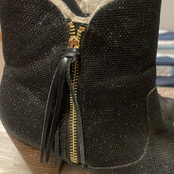 Joyfolie Sparkly boots - Picture 2 of 5